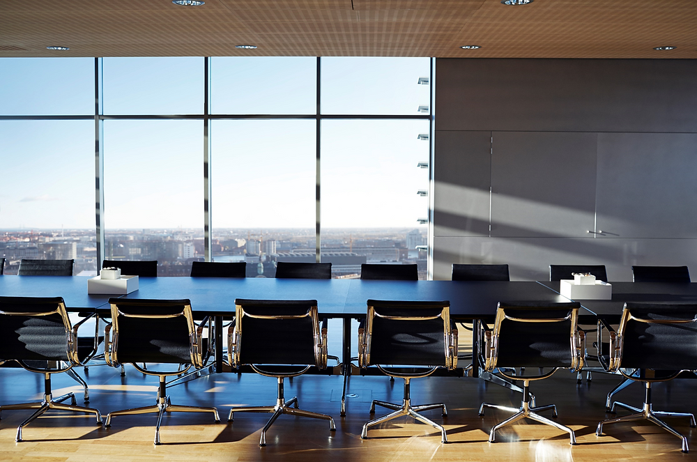 The Great Incorporation Debate: Sole Trader vs Limited Company Structure